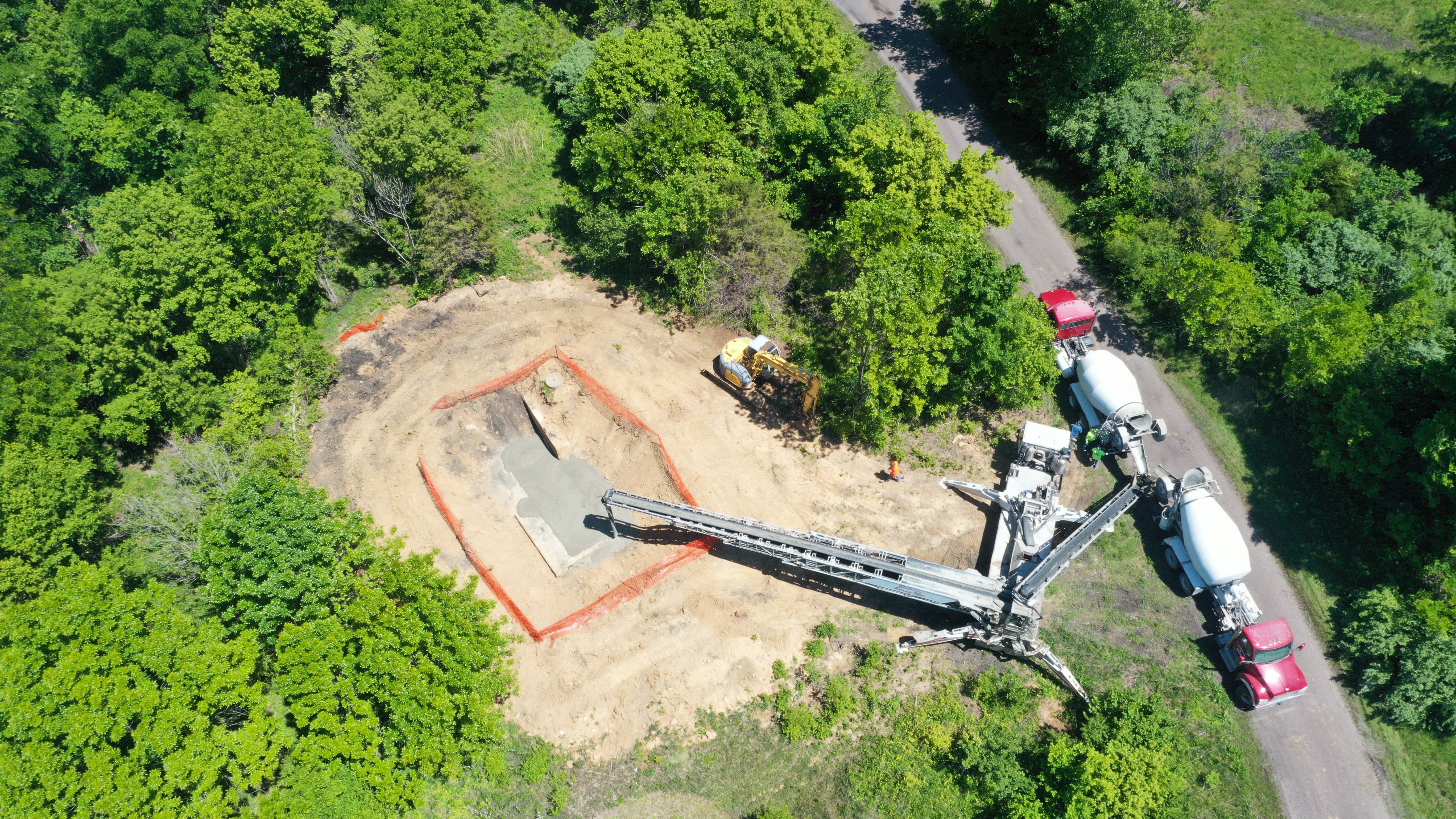 Redd Excavation trucks on a Southern Illinois job site